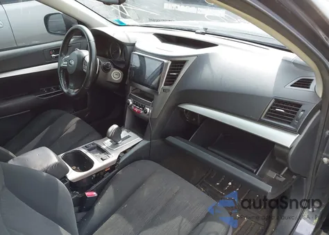 2013 Subaru Legacy 2.5I Premium z USA, uszkodzony, nr VIN 4S3BMBC61D3027401